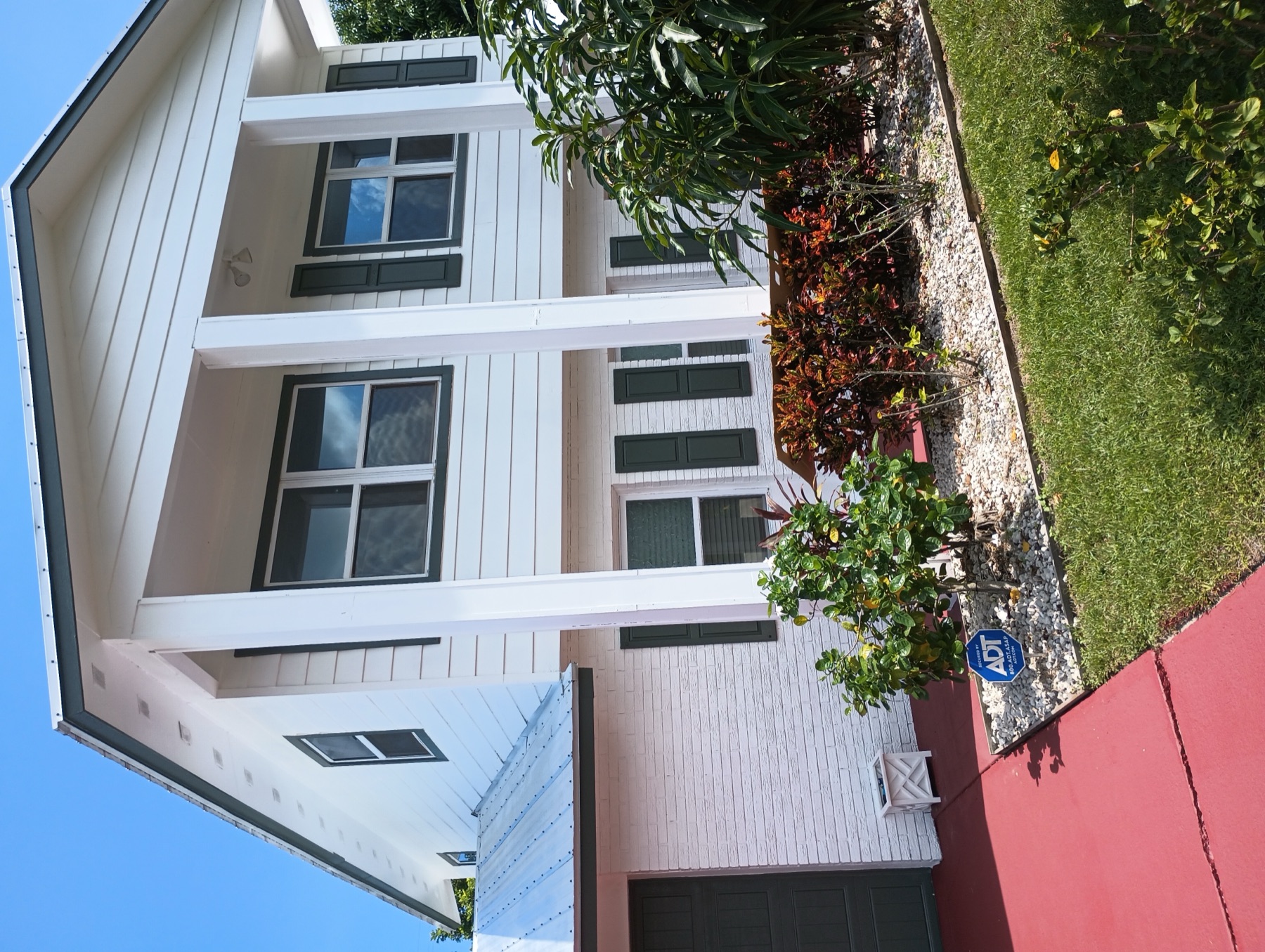 Exterior Home Repaint & Surface Coating
